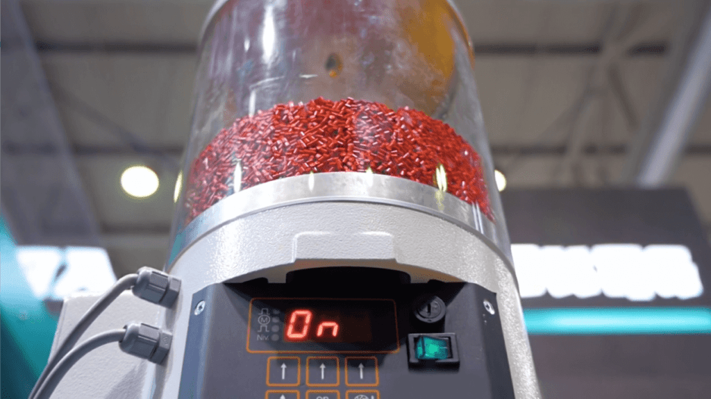 synthetic extruder during the masterbatch blending